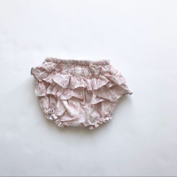 Pink floral print ruffle bloomers EUC 0-3 months - Picture 3 of 3